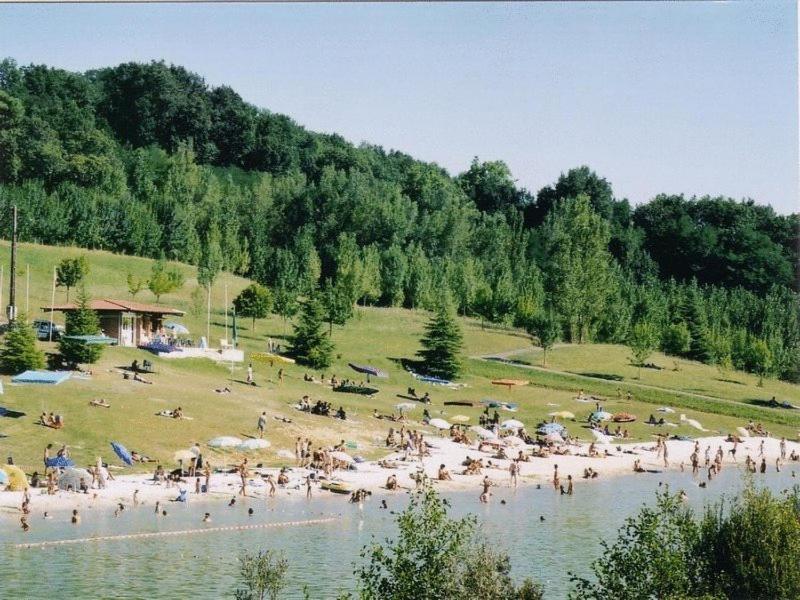 Logis L'Auberge Du Quercy Blanc Molières Exterior foto